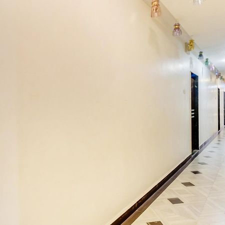 Hotel Spot On Harihar Lodging And Yatri Niwas Kolhapur Zewnętrze zdjęcie