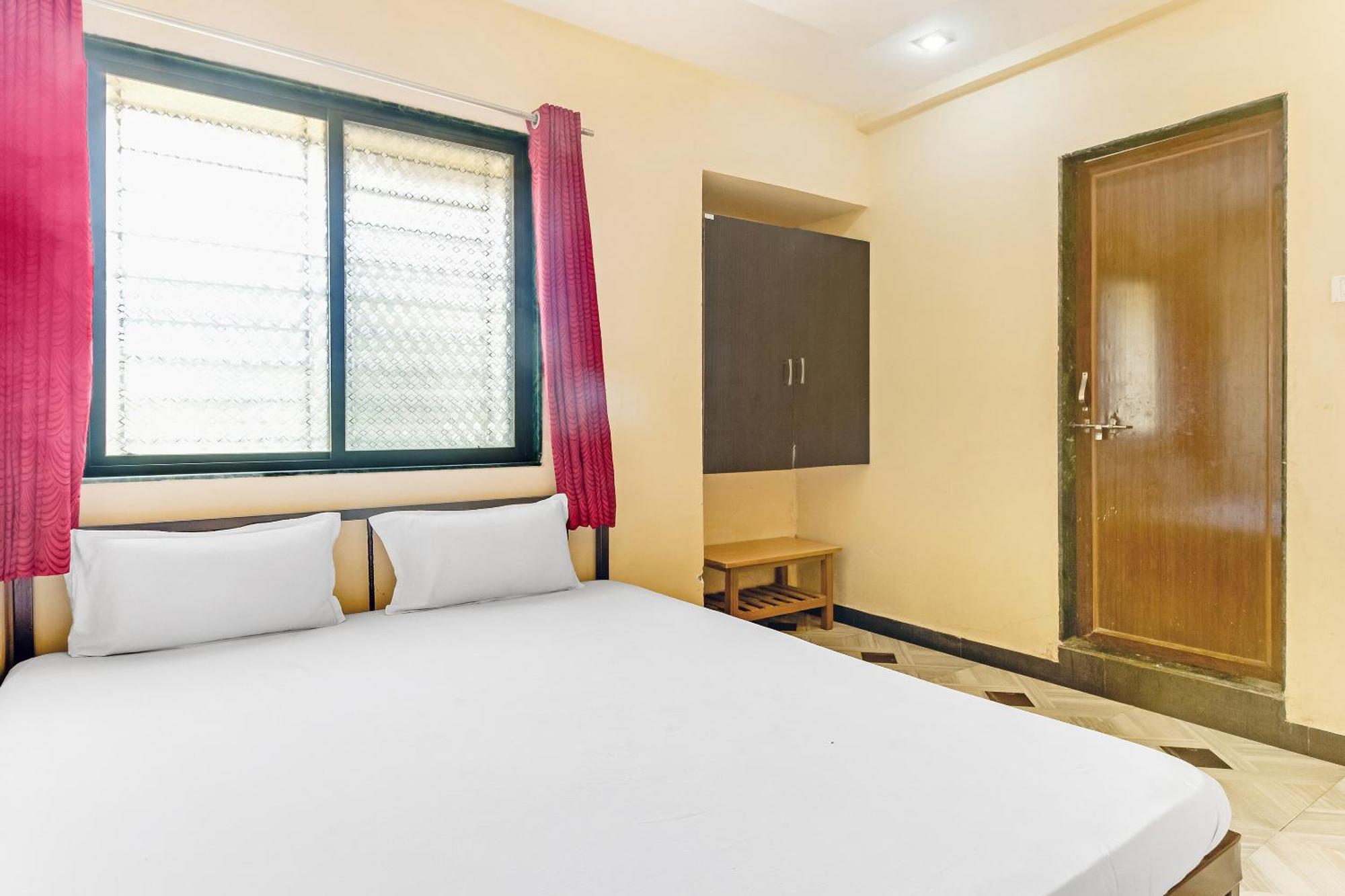 Hotel Spot On Harihar Lodging And Yatri Niwas Kolhapur Zewnętrze zdjęcie