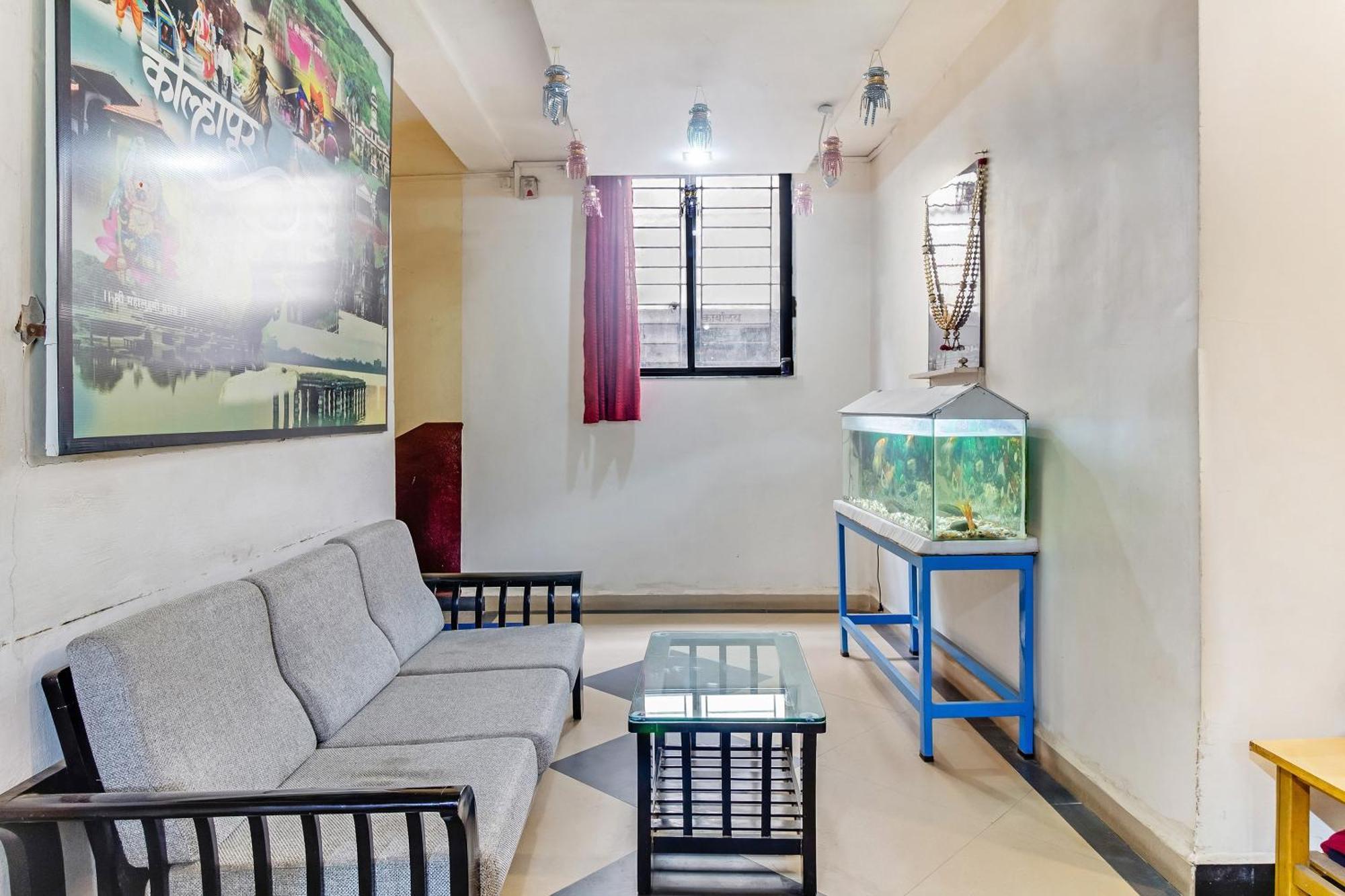 Hotel Spot On Harihar Lodging And Yatri Niwas Kolhapur Zewnętrze zdjęcie