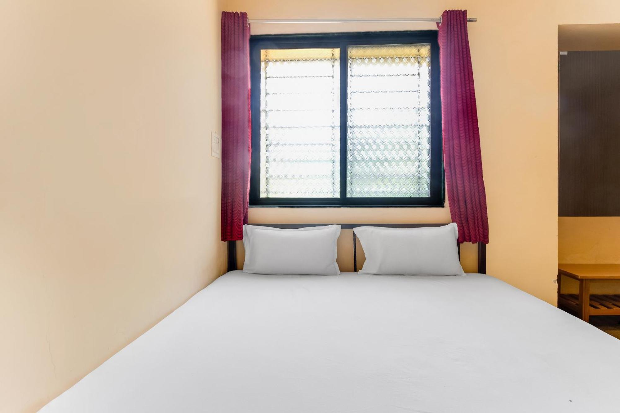 Hotel Spot On Harihar Lodging And Yatri Niwas Kolhapur Zewnętrze zdjęcie