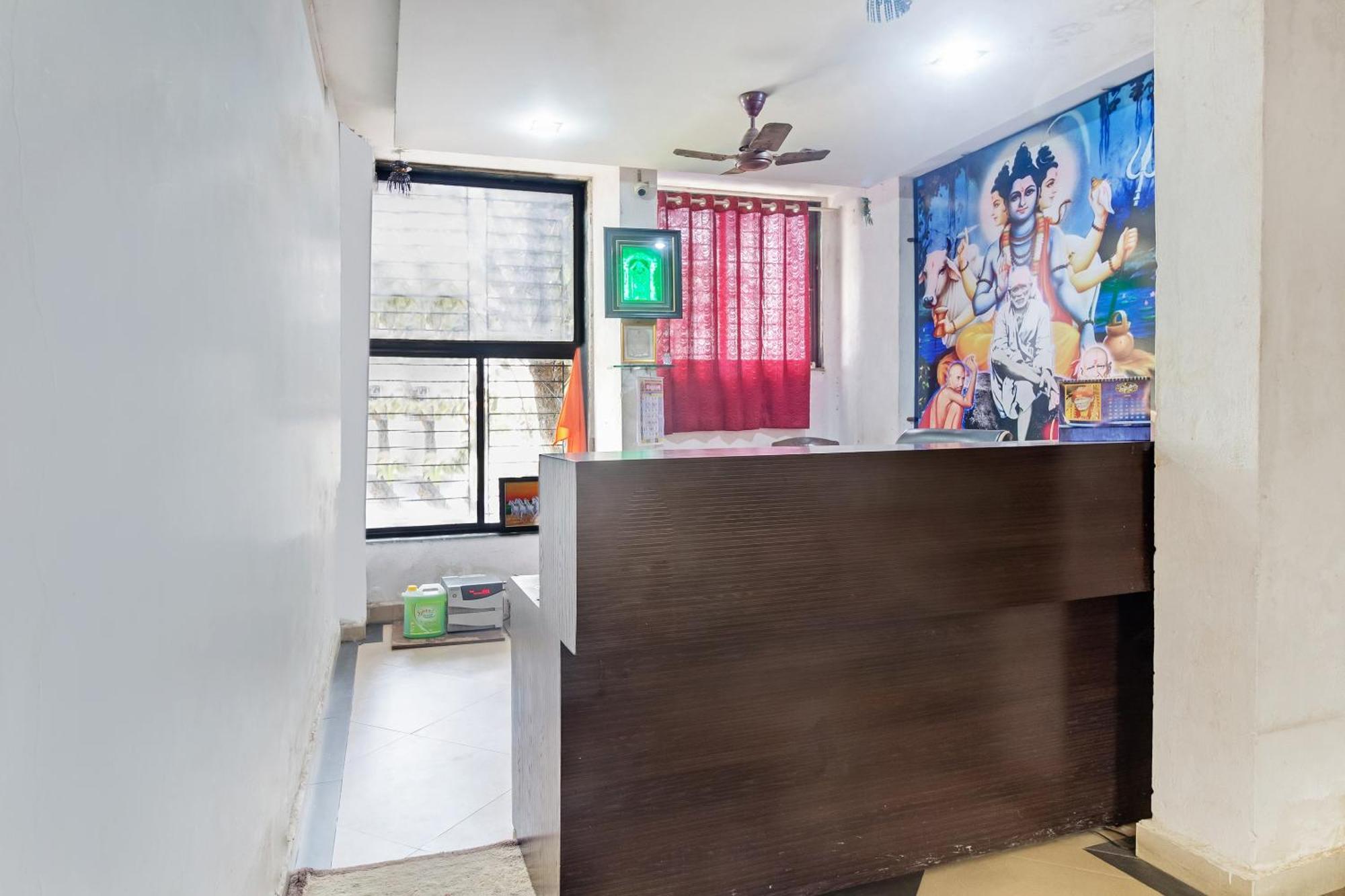 Hotel Spot On Harihar Lodging And Yatri Niwas Kolhapur Zewnętrze zdjęcie