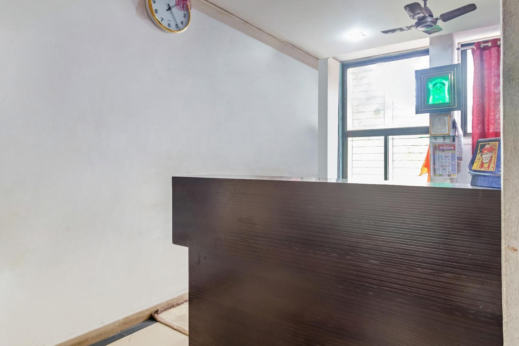 Hotel Spot On Harihar Lodging And Yatri Niwas Kolhapur Zewnętrze zdjęcie