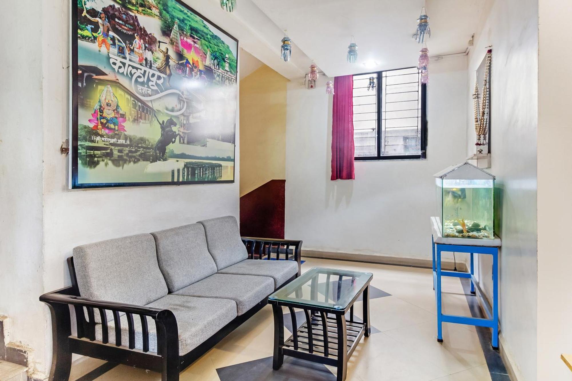 Hotel Spot On Harihar Lodging And Yatri Niwas Kolhapur Zewnętrze zdjęcie