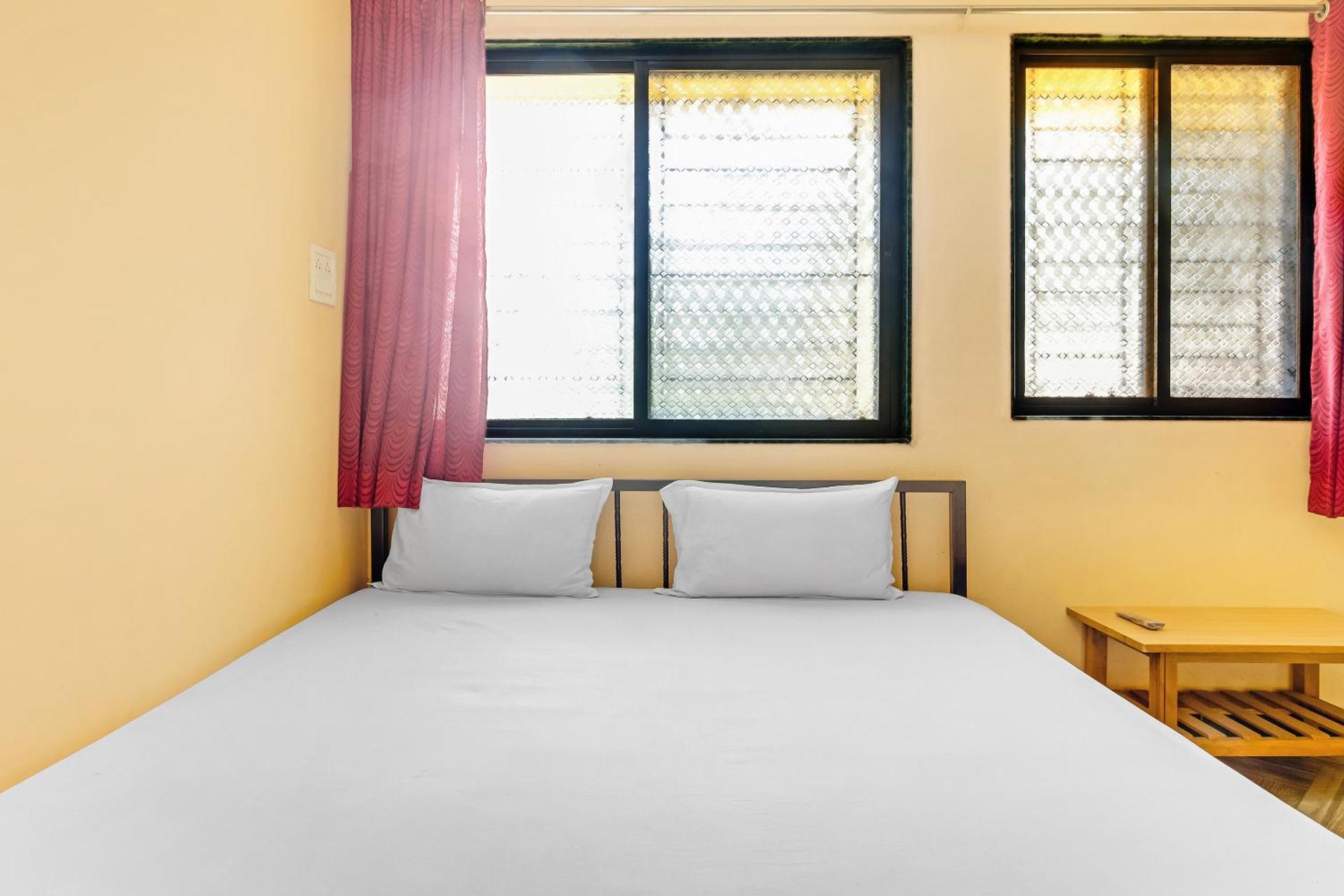 Hotel Spot On Harihar Lodging And Yatri Niwas Kolhapur Zewnętrze zdjęcie